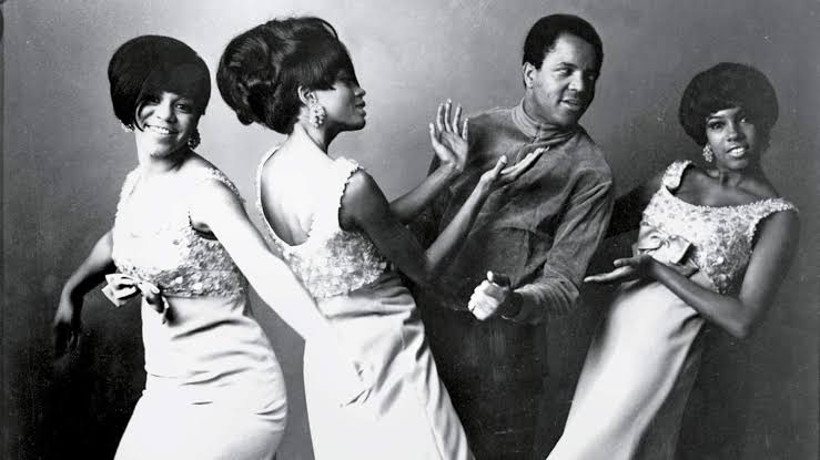 Berry-Gordy-and-Sisters